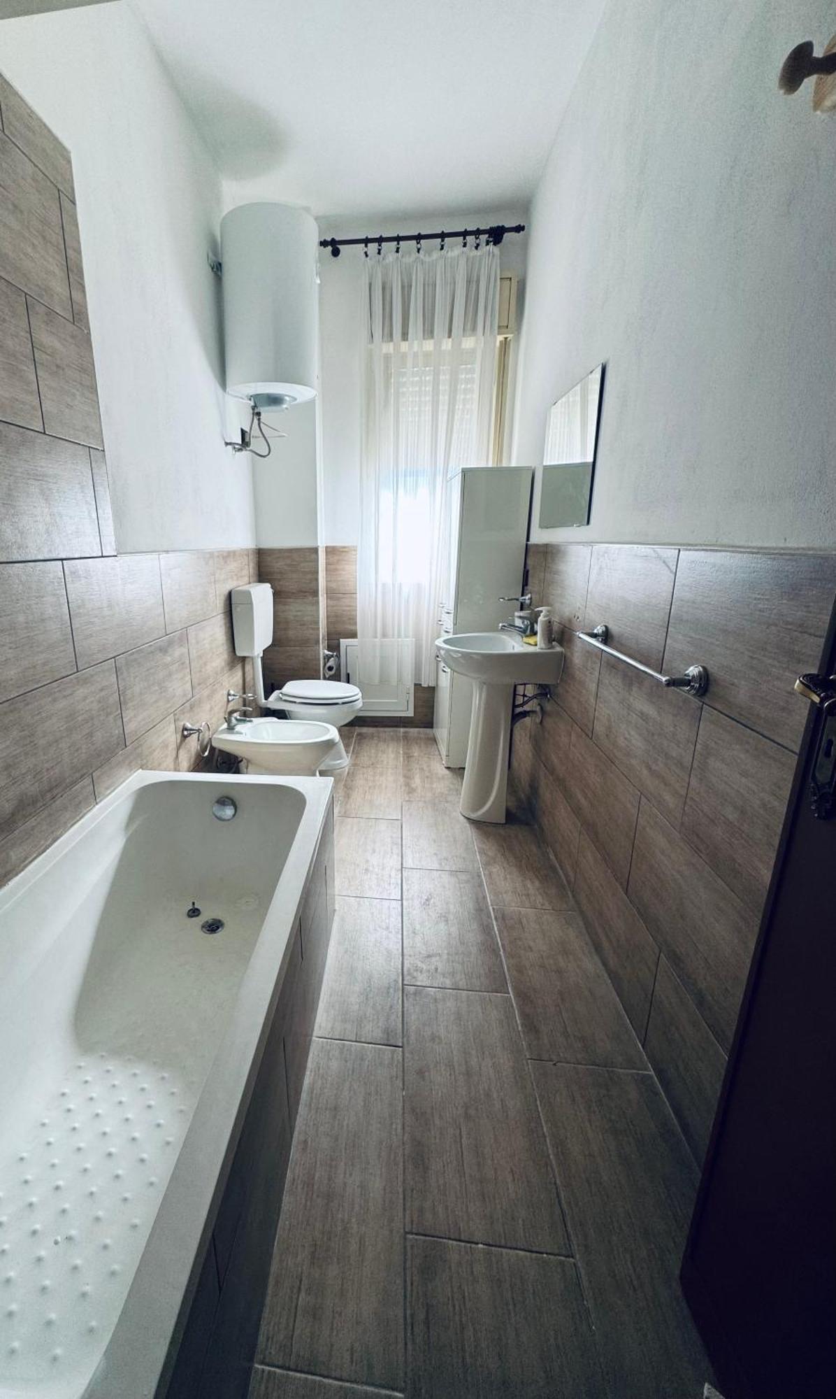 Sun House Apartment Палермо Екстериор снимка